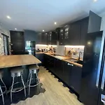 Avec Piscine Holiday home Soupex