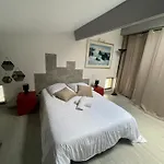 Avec Piscine Holiday home Soupex
