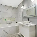Avec Piscine * Soupex
