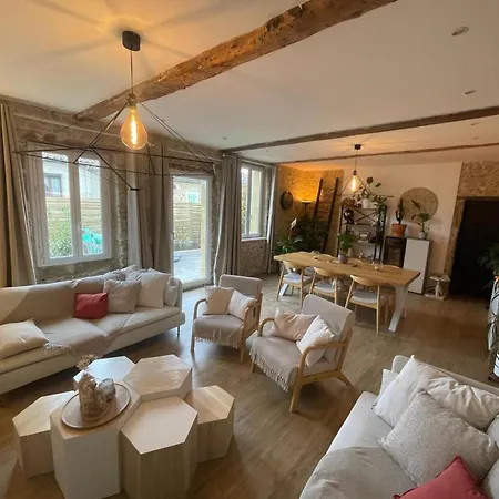 Avec Piscine * Soupex