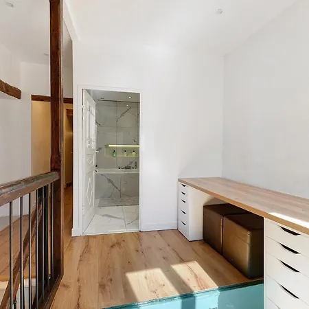 Avec Piscine *